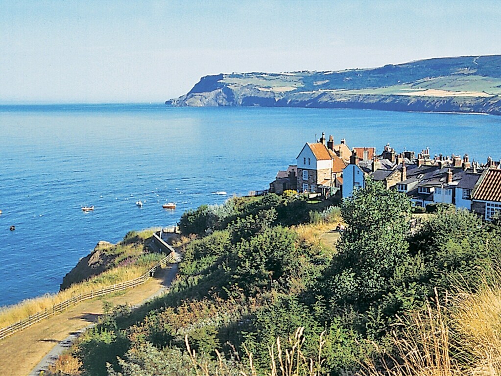 2 bedroom accommodation in Robin Hood&rsquo;s Bay