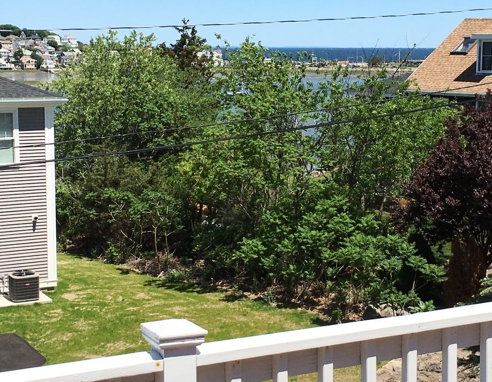 Gorgeous vacation / short-term rental - beautiful Hull MA