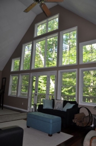 * *2 Master Suites,3b/3b* Walk to Lake and Beach