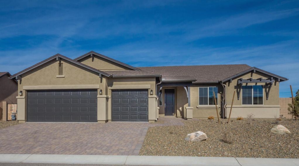 Brand New Energy Efficient Home!!