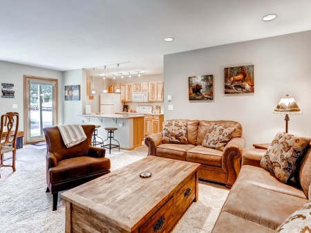 Cozy Creekside Condo (ground level, end unit)